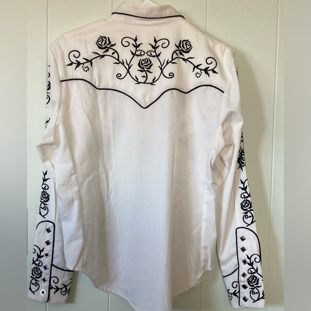 Scully SZ M Womens Western White and Black Embroidered with Roses Shirt - Picture 11 of 15